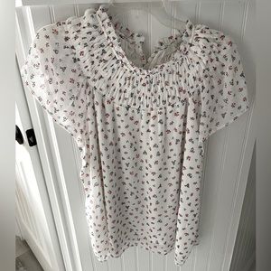 Blouse -white floral cap sleeve ruched neckline sheer